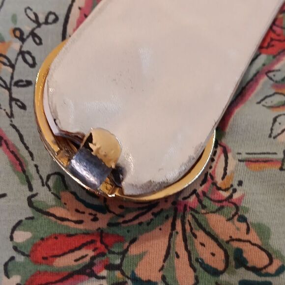 Vintage Judith Leiber Gold Embellished Women\'s Adjustable White Leather Belt. main image 5